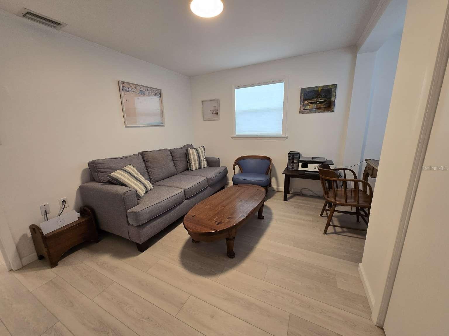 Image 19 of 33 For 751 Fox Street