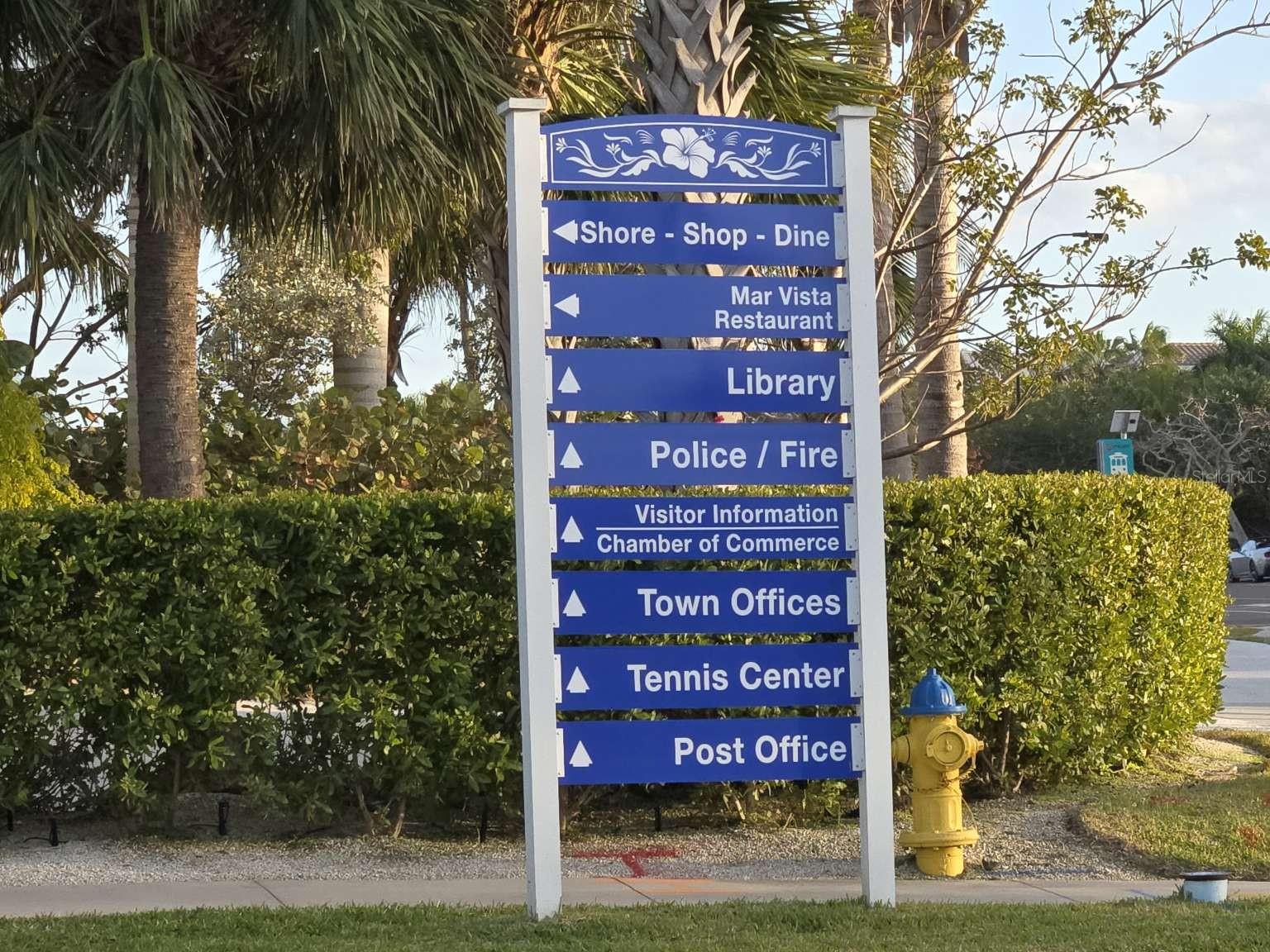 Image 29 of 33 For 751 Fox Street