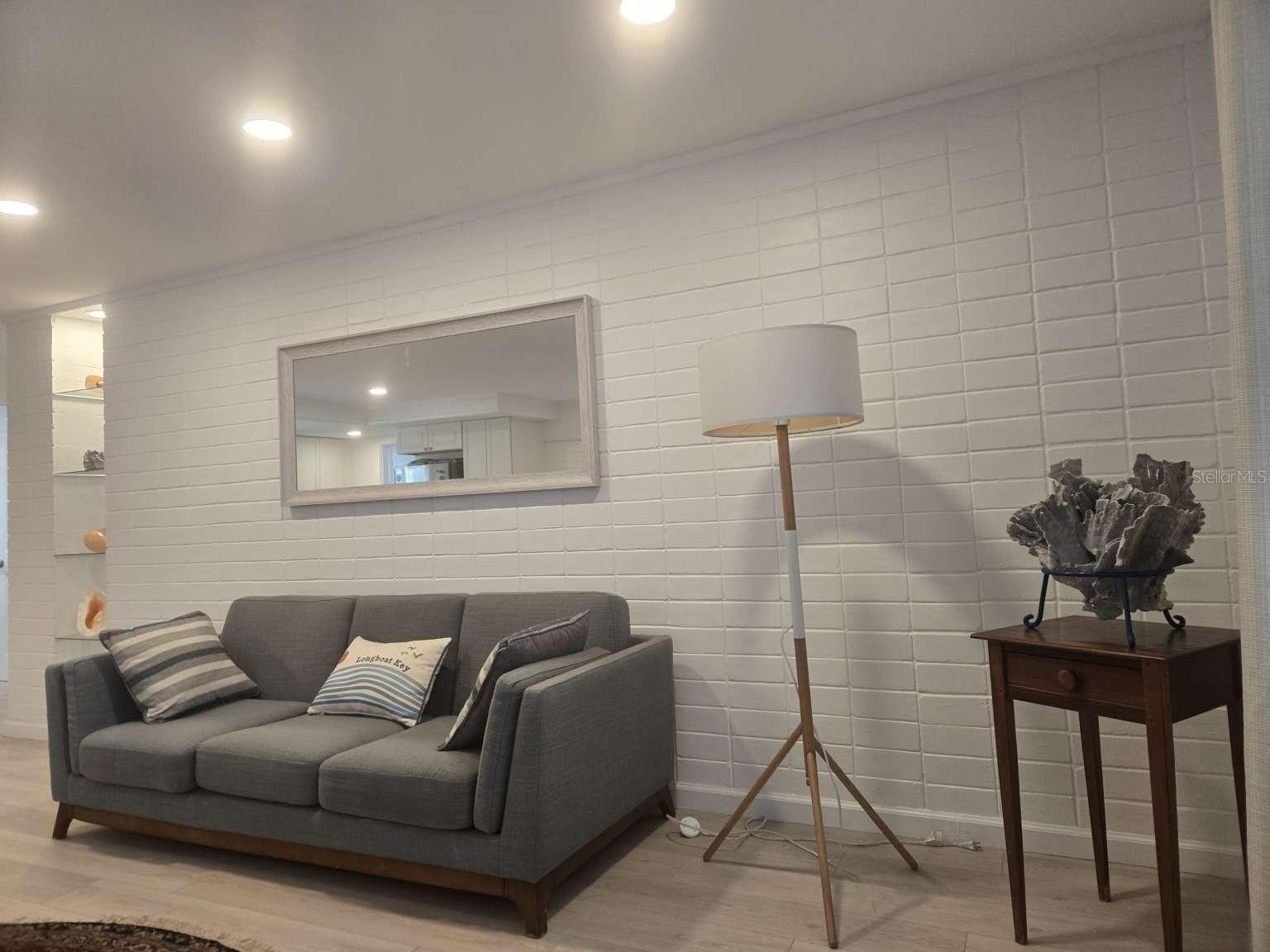 Image 3 of 33 For 751 Fox Street