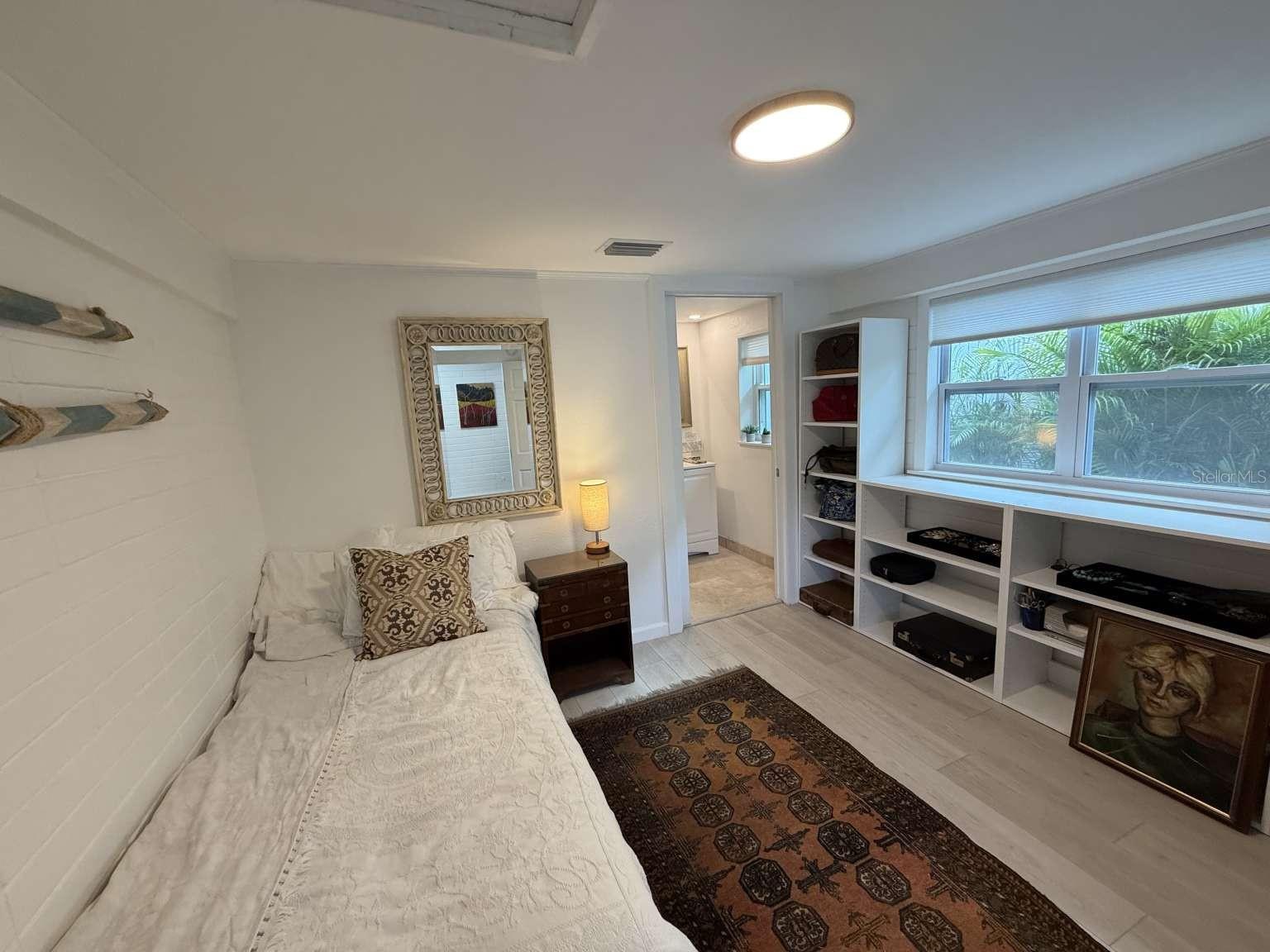 Image 9 of 33 For 751 Fox Street