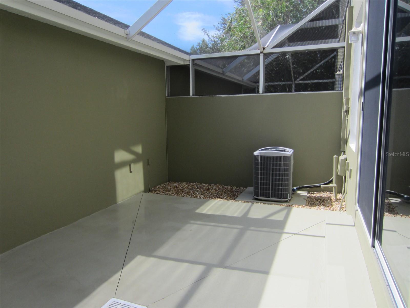 Image 27 of 48 For 3432 Lonzalo Way