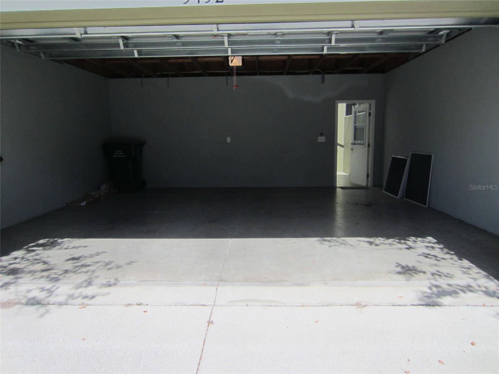 Image 30 of 48 For 3432 Lonzalo Way