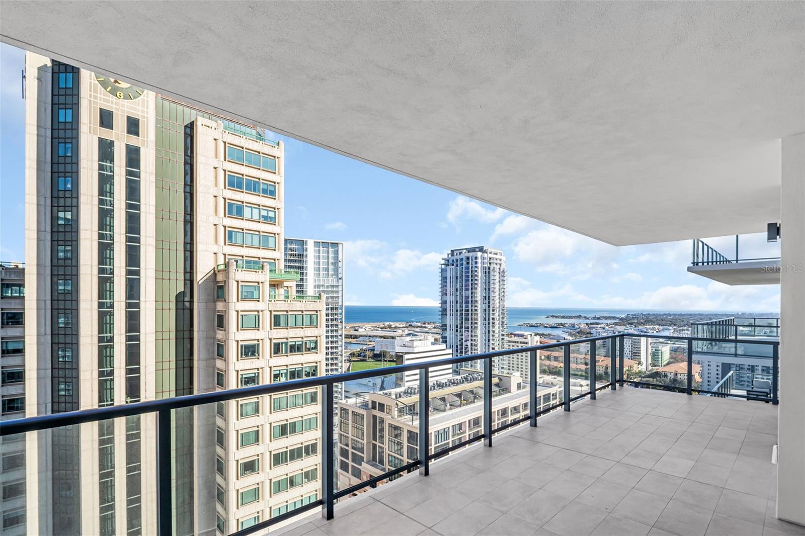 Image 15 of 56 For 275 1st Avenue S 2304