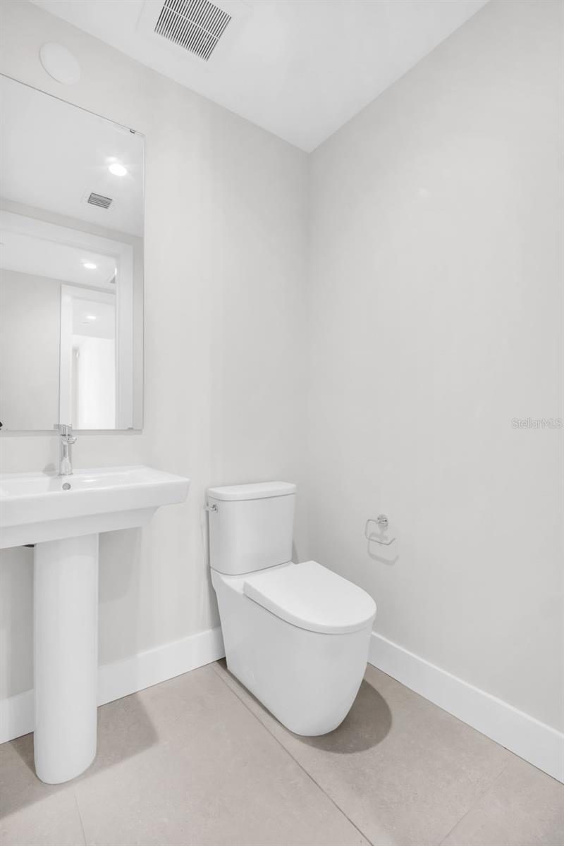 Image 16 of 56 For 275 1st Avenue S 2304