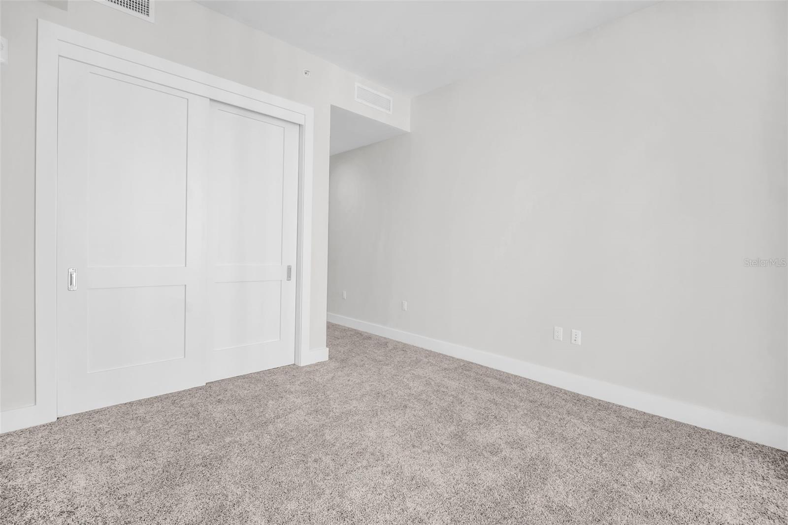 Image 21 of 56 For 275 1st Avenue S 2304