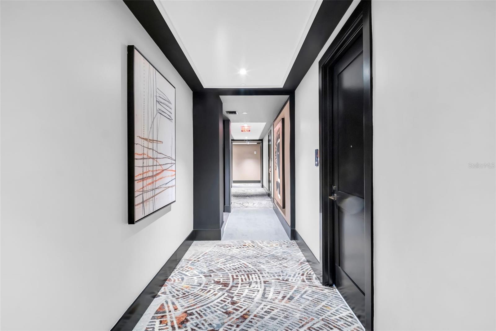 Image 5 of 56 For 275 1st Avenue S 2304