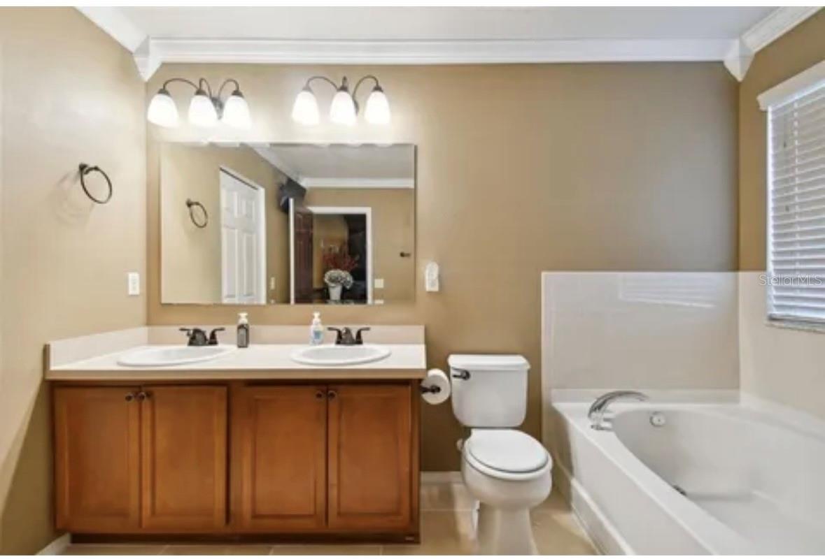 Image 16 of 22 For 18907 Randall Place