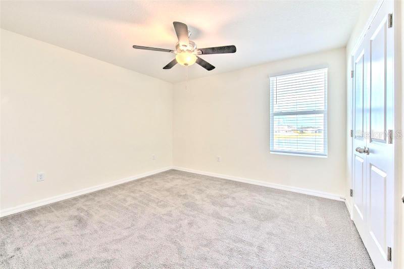 Listing photo id 8 for 2785 Gardiner Lane