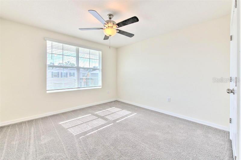 Listing photo id 11 for 2785 Gardiner Lane