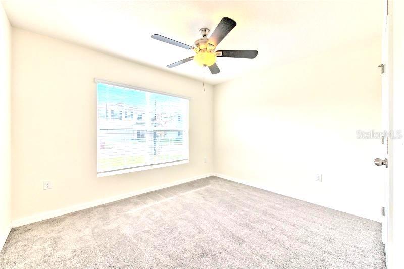 Listing photo id 13 for 2785 Gardiner Lane