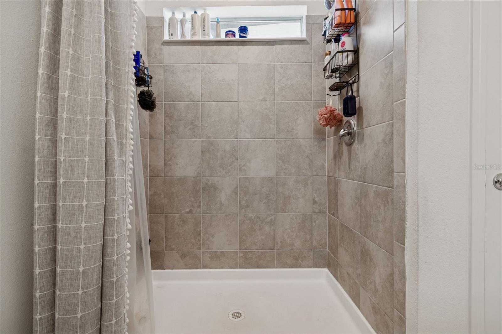 Image 15 of 31 For 11855 Armada Way