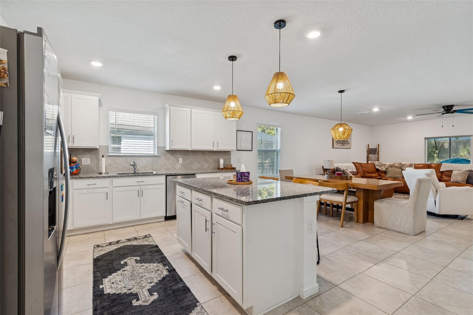 Image 16 of 31 For 11855 Armada Way