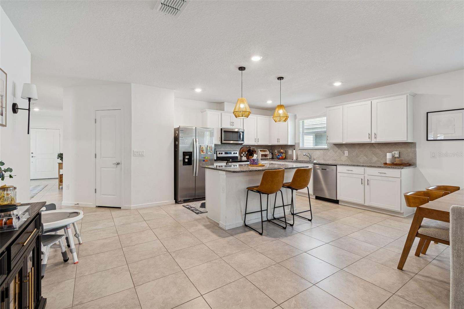 Image 17 of 31 For 11855 Armada Way