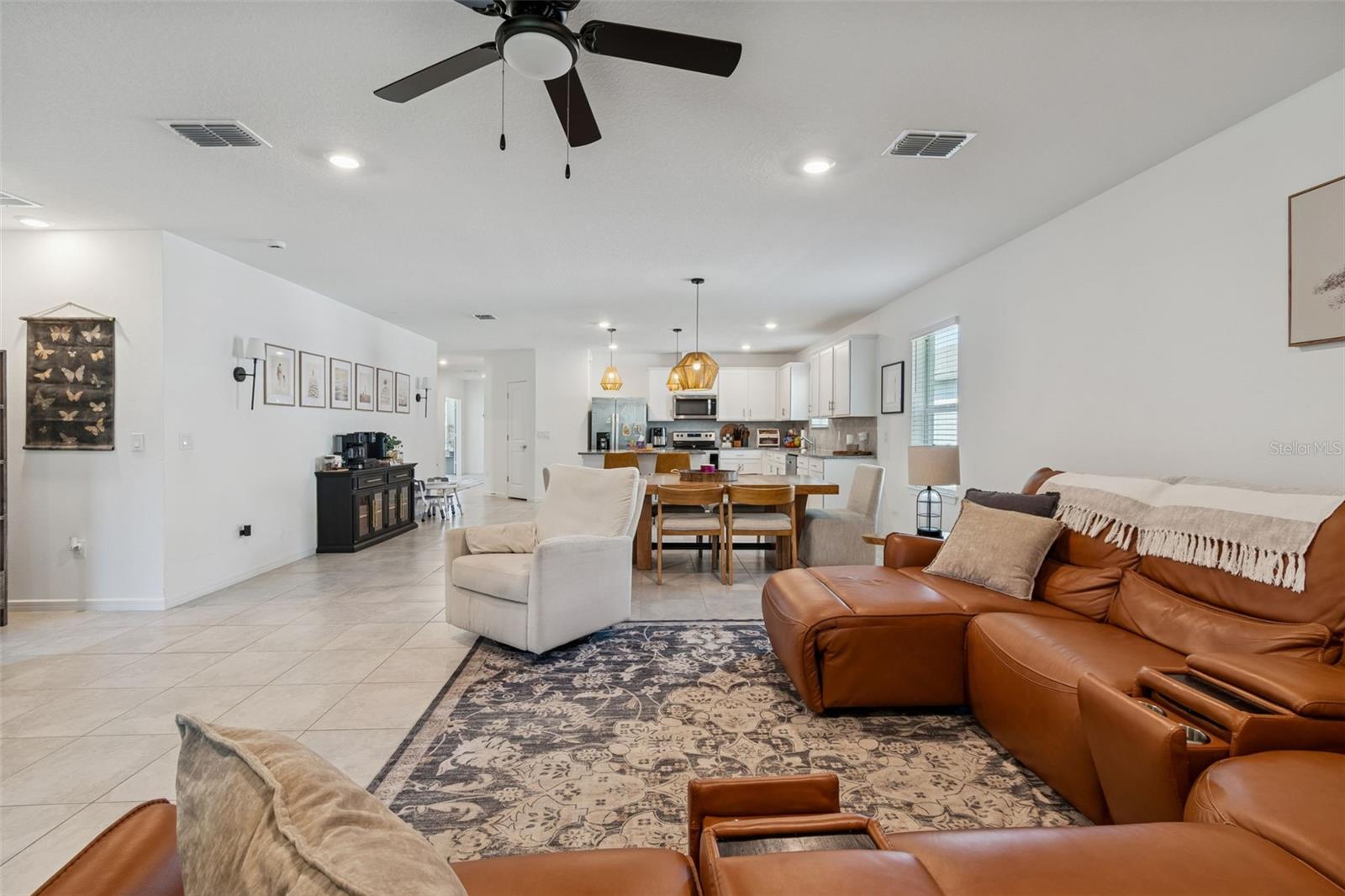 Image 9 of 31 For 11855 Armada Way