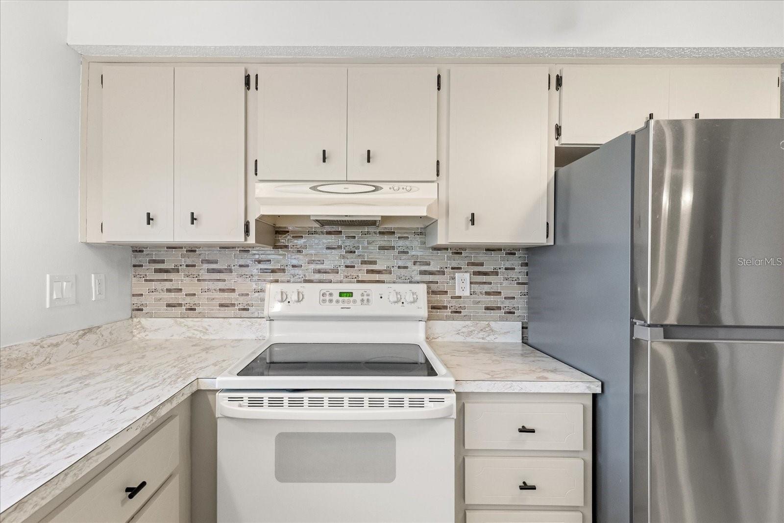 Image 14 of 30 For 13013 Sawmill Way