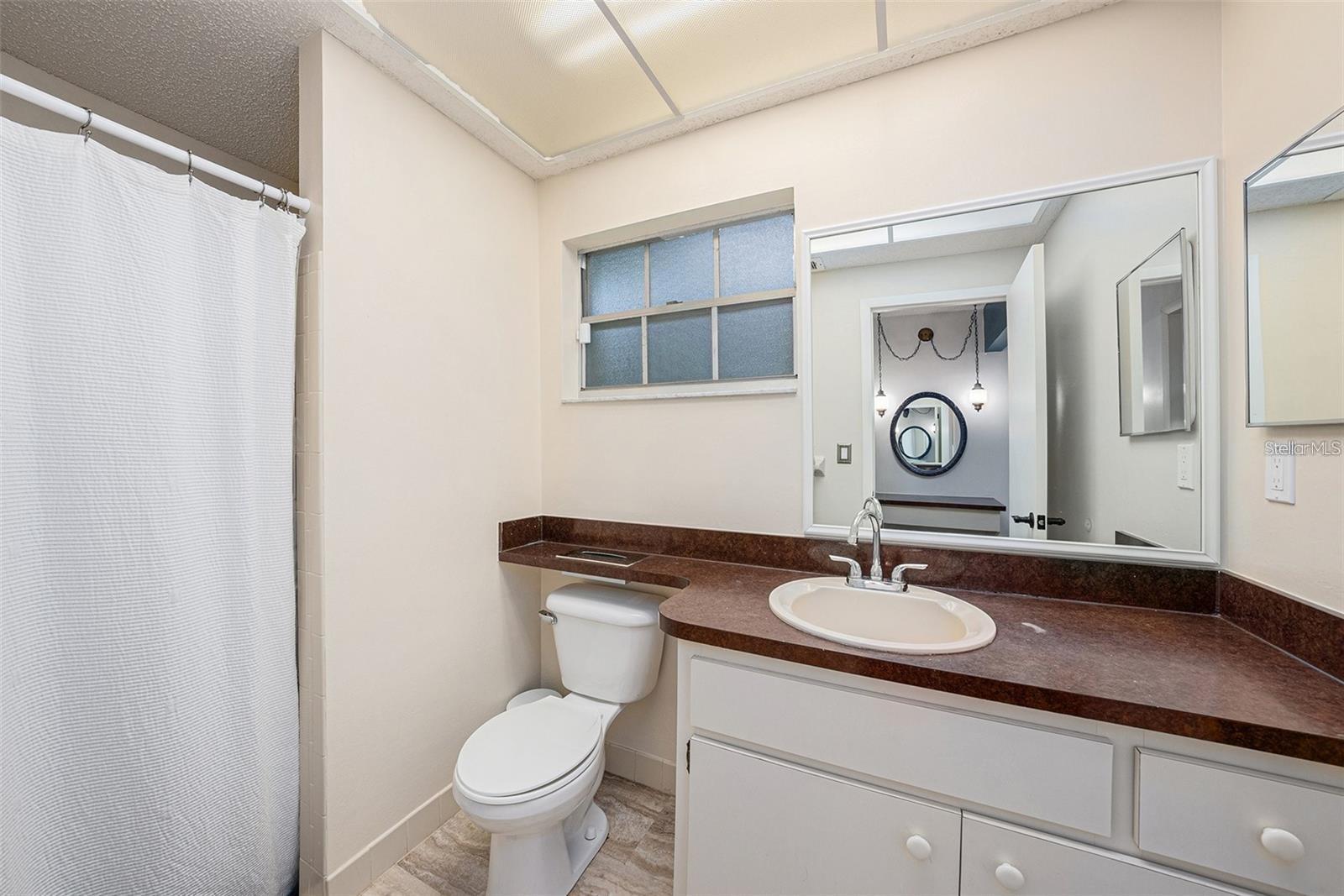 Image 25 of 30 For 13013 Sawmill Way