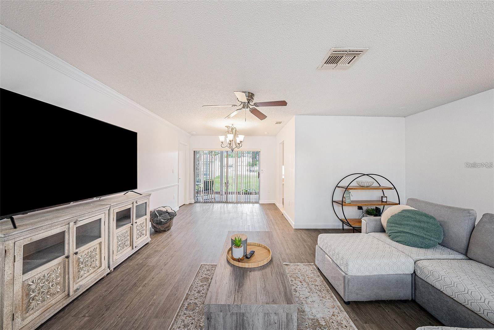 Image 6 of 30 For 13013 Sawmill Way