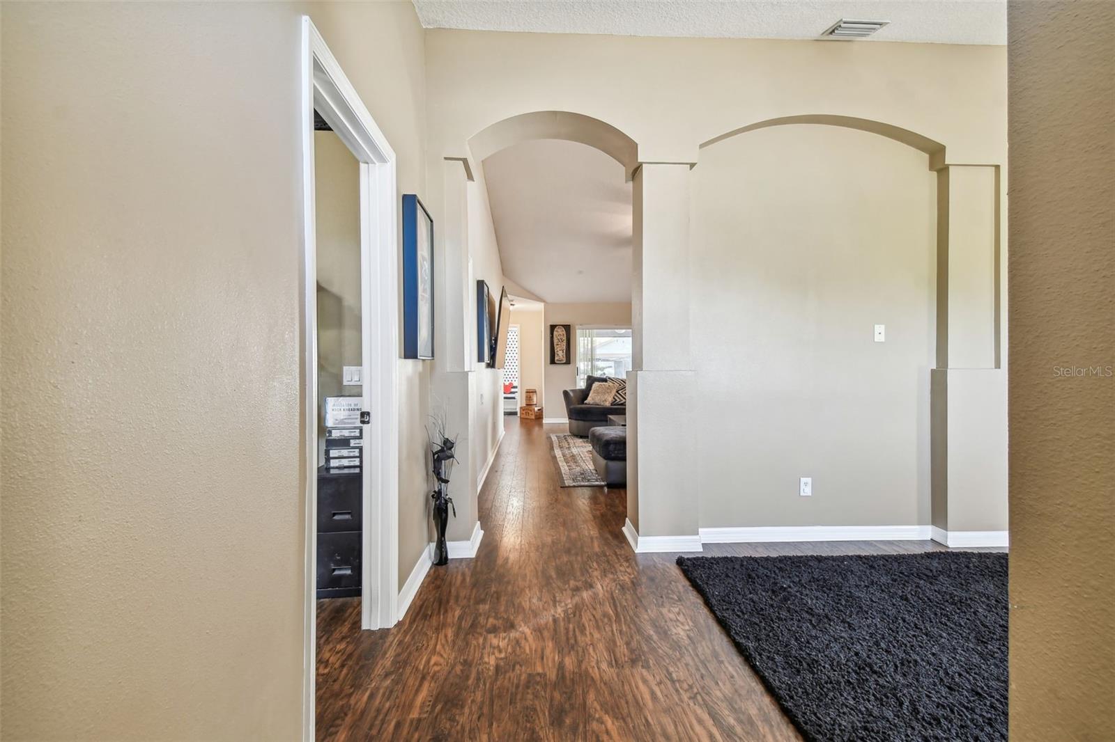Image 14 of 68 For 11528 Andy Drive