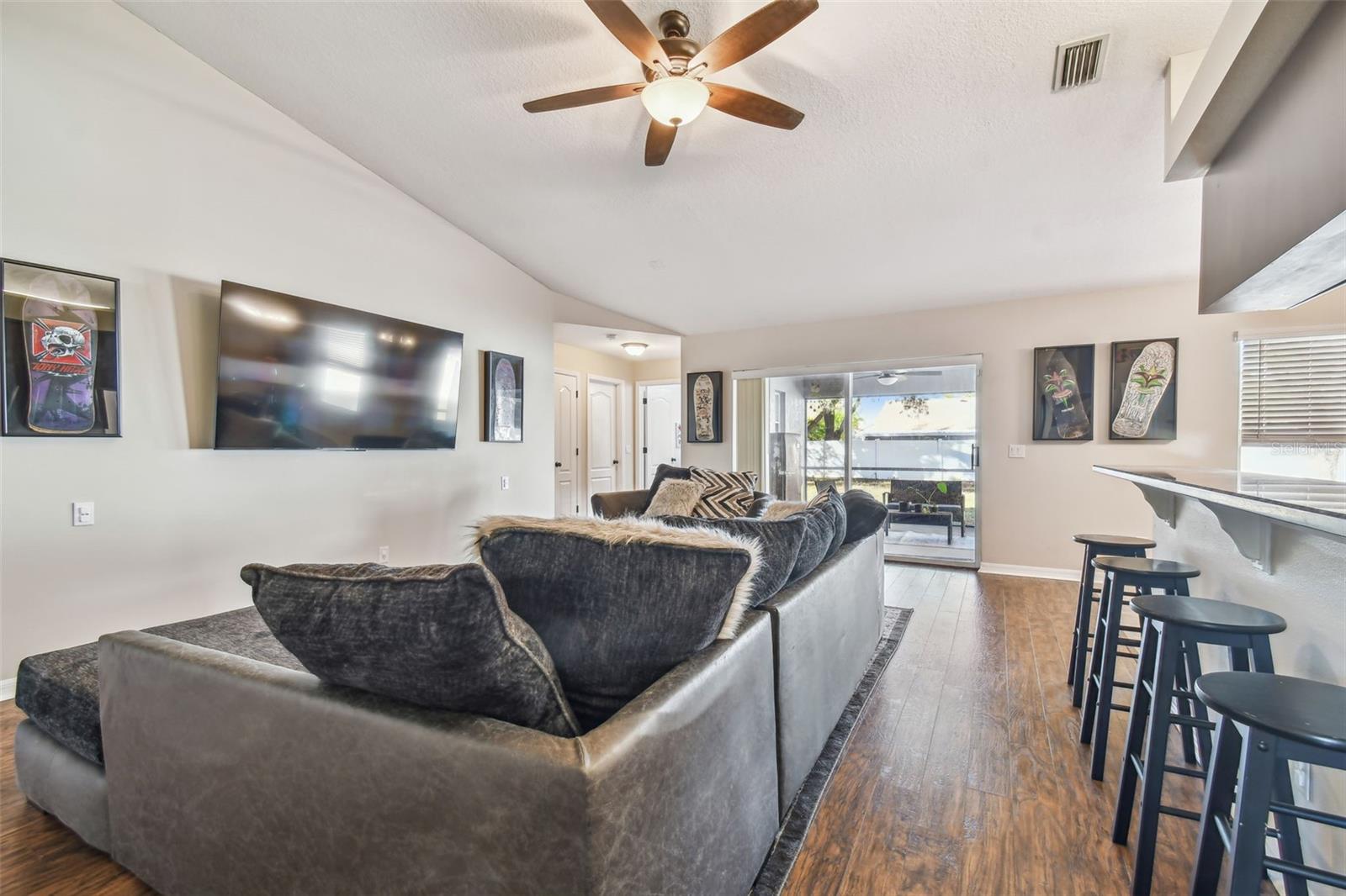 Image 21 of 68 For 11528 Andy Drive