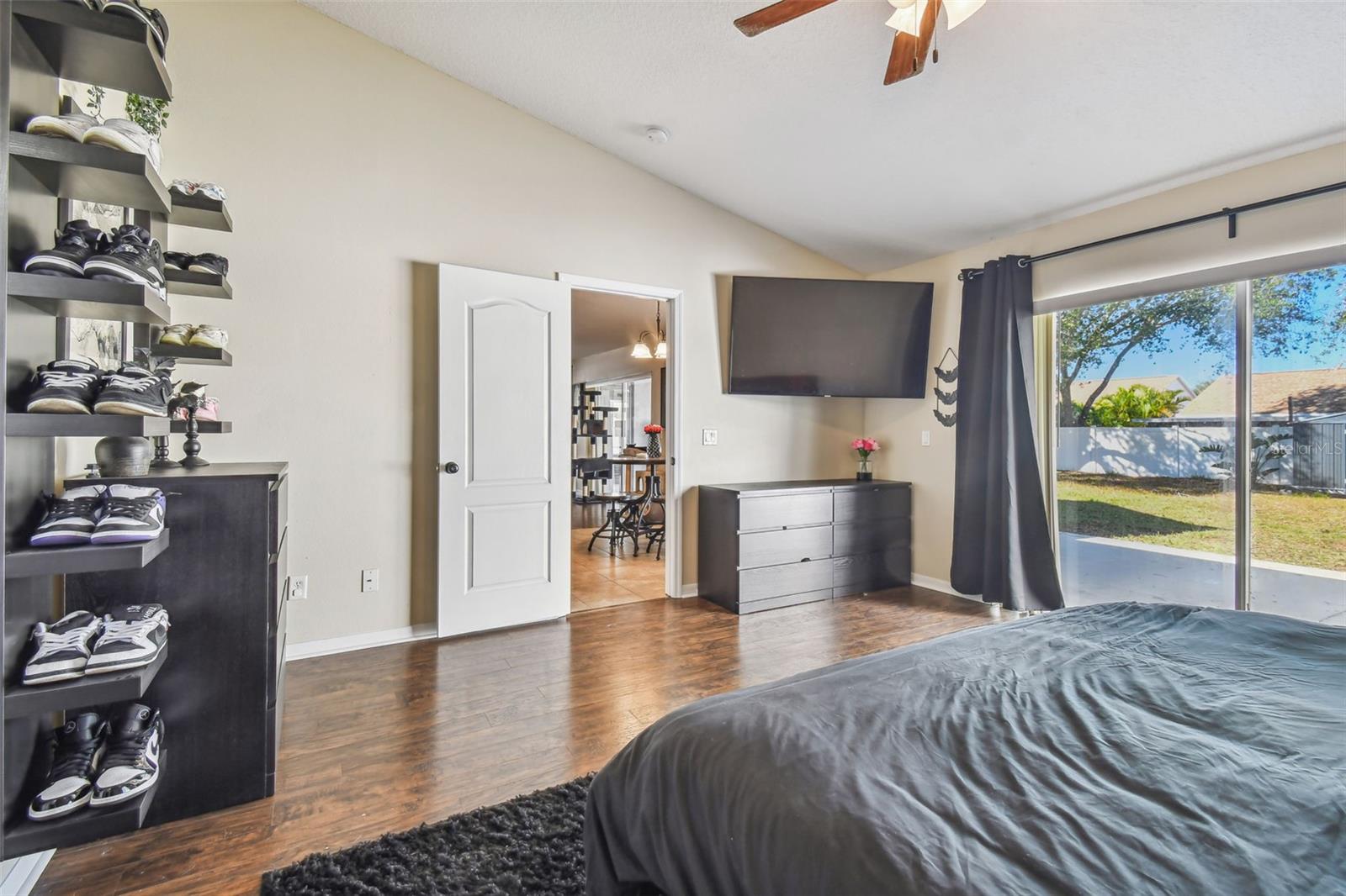 Image 28 of 68 For 11528 Andy Drive
