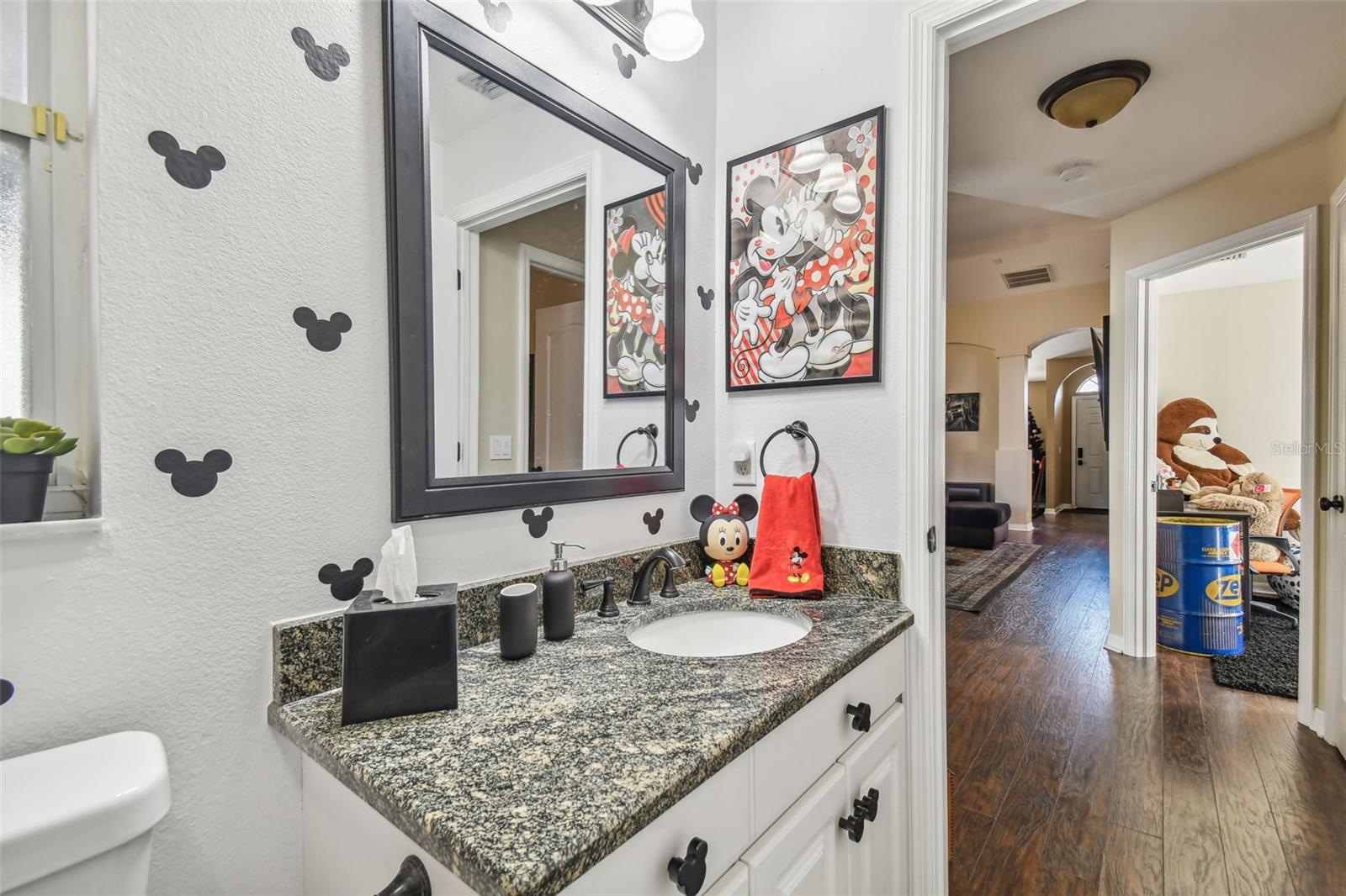 Image 43 of 68 For 11528 Andy Drive
