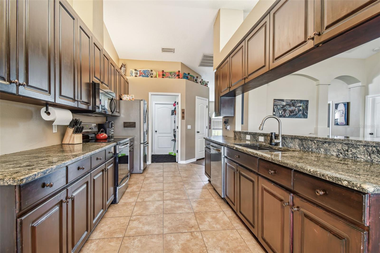 Image 9 of 68 For 11528 Andy Drive