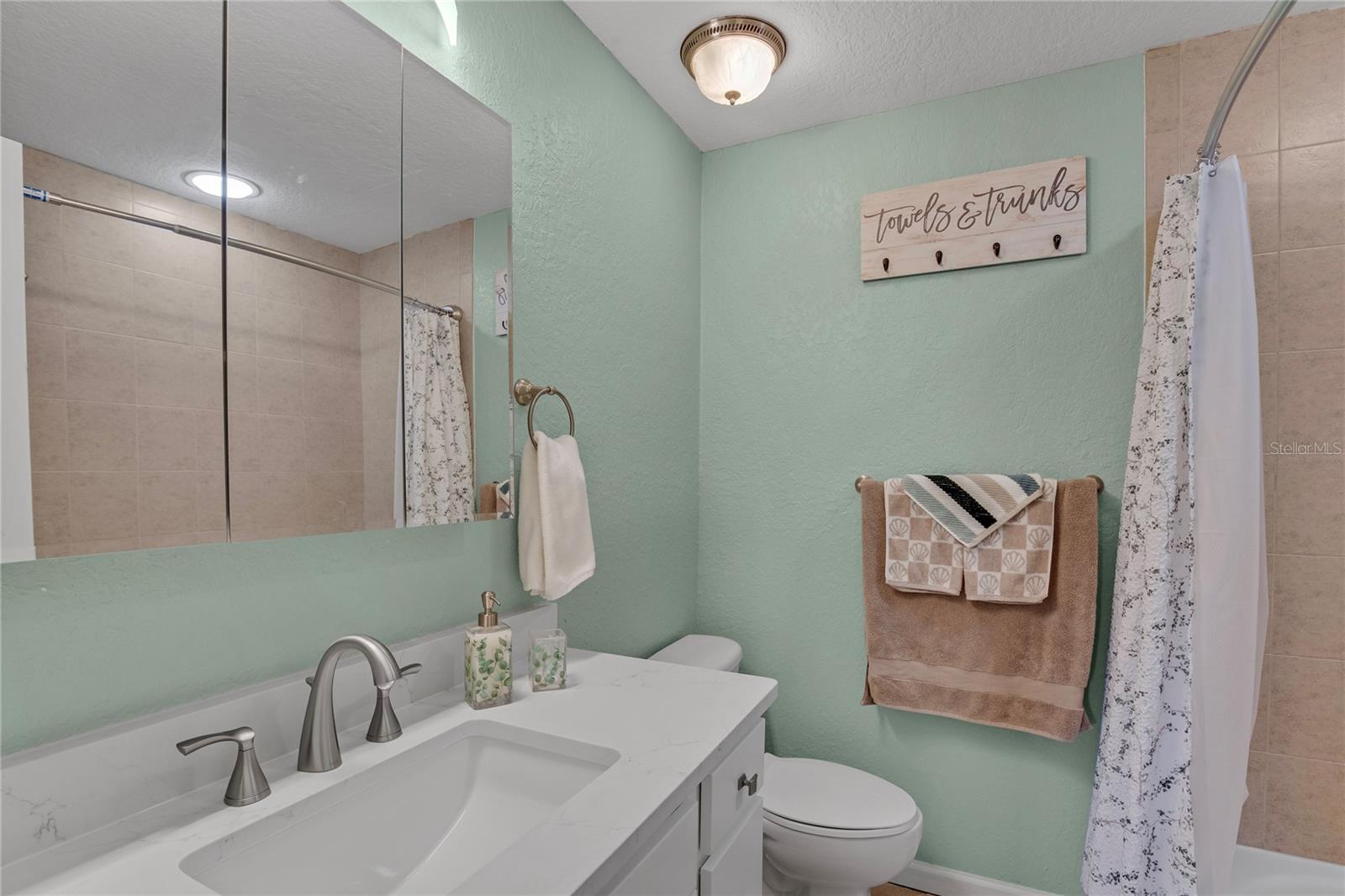 Image 16 of 23 For 716 Lyndhurst Street 701