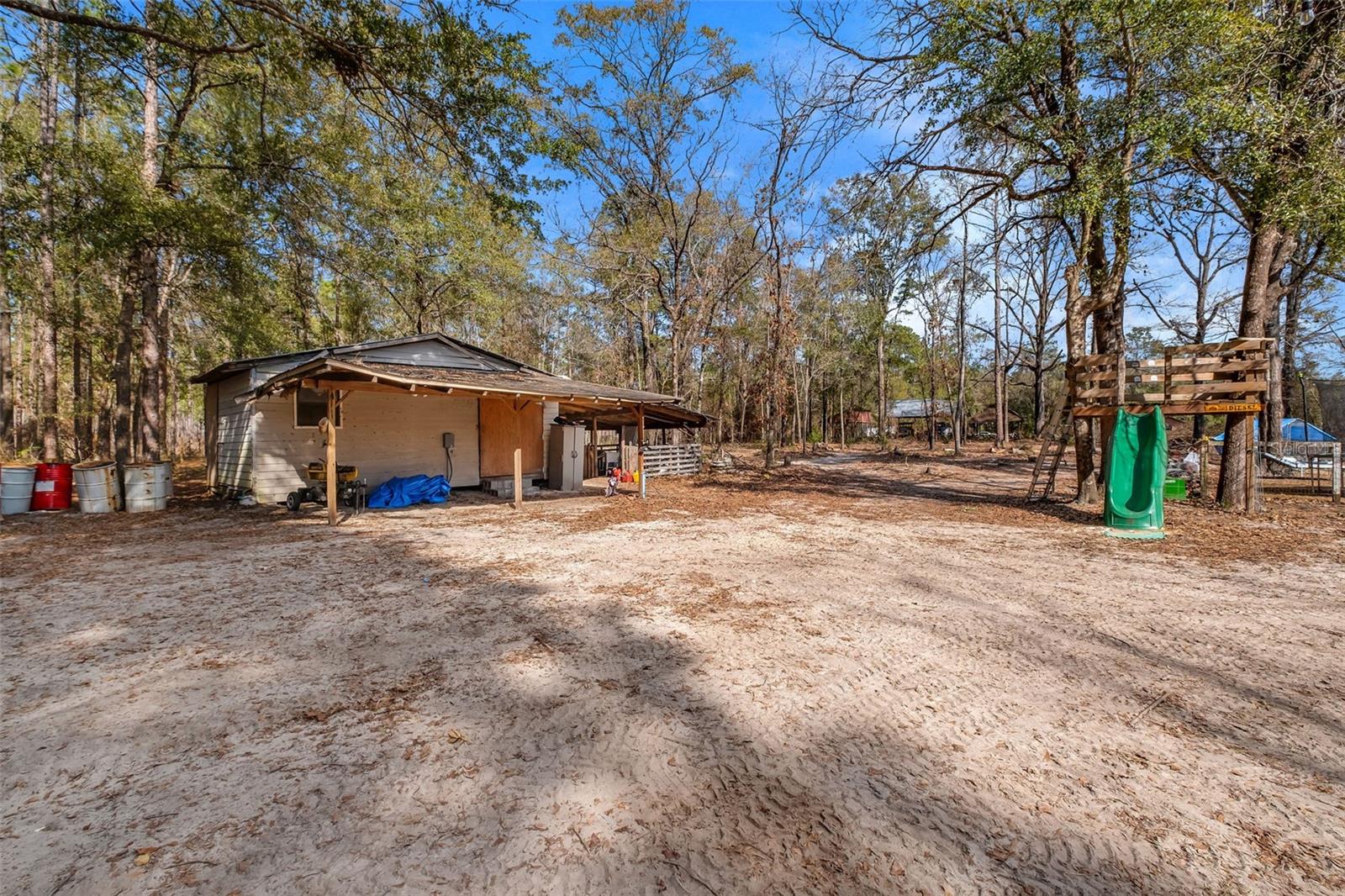 Image 26 of 29 For 976 Hassell Drive