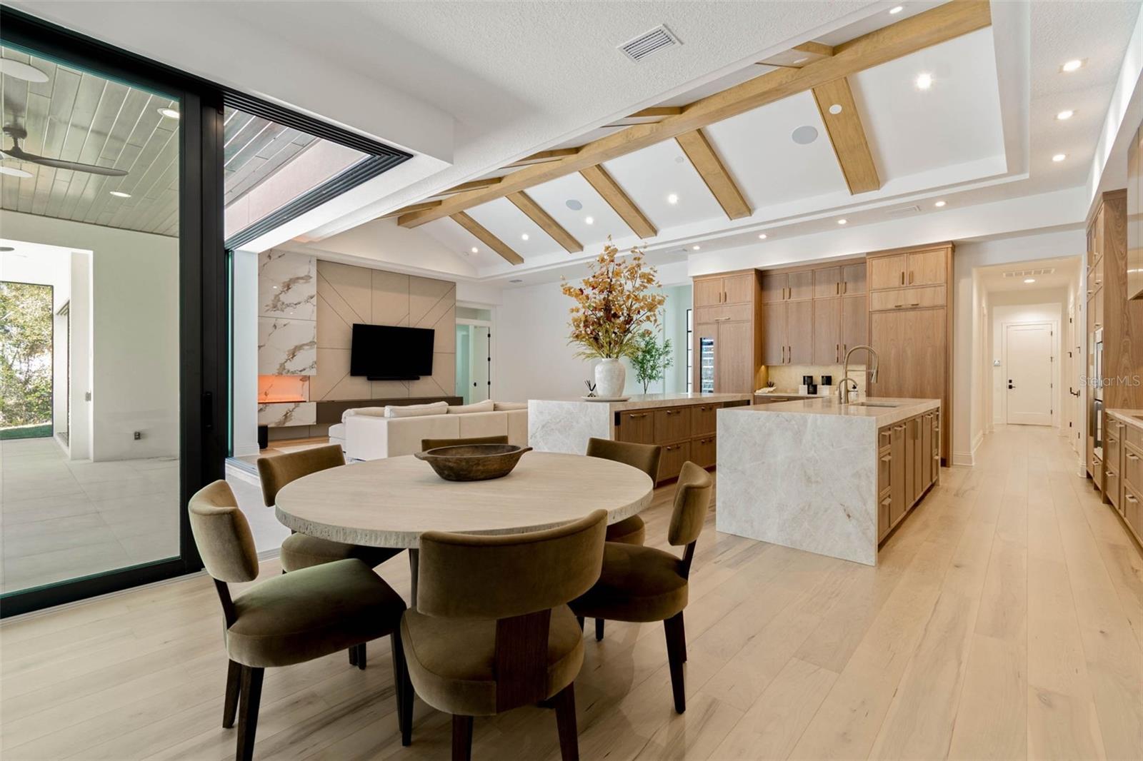 Image 15 of 83 For 17720 Royal Eagle Lane