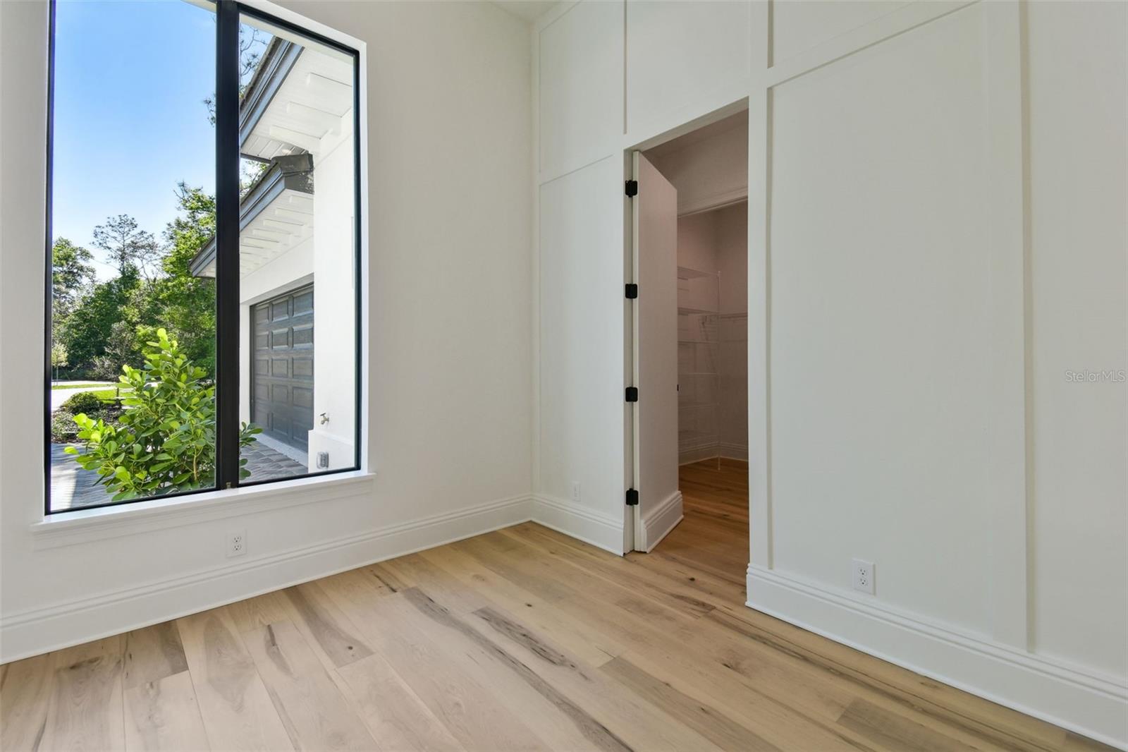 Image 38 of 83 For 17720 Royal Eagle Lane