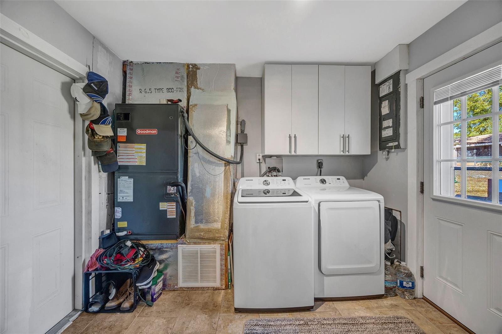 Image 14 of 52 For 1225 2nd Street