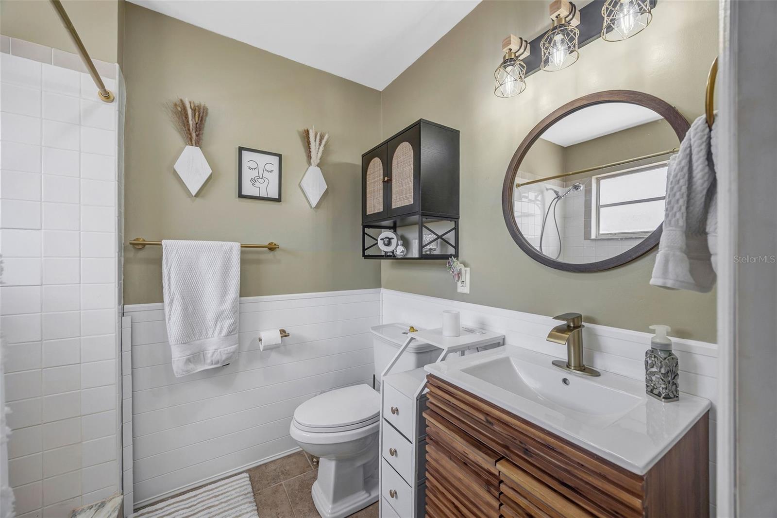 Image 36 of 52 For 1225 2nd Street