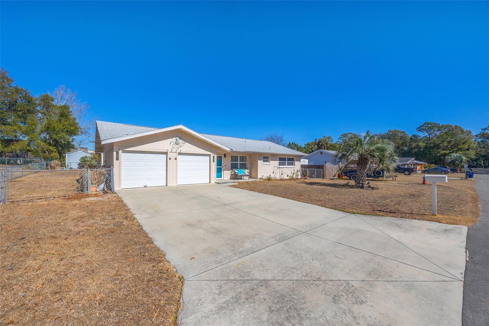 Image 5 of 52 For 1225 2nd Street