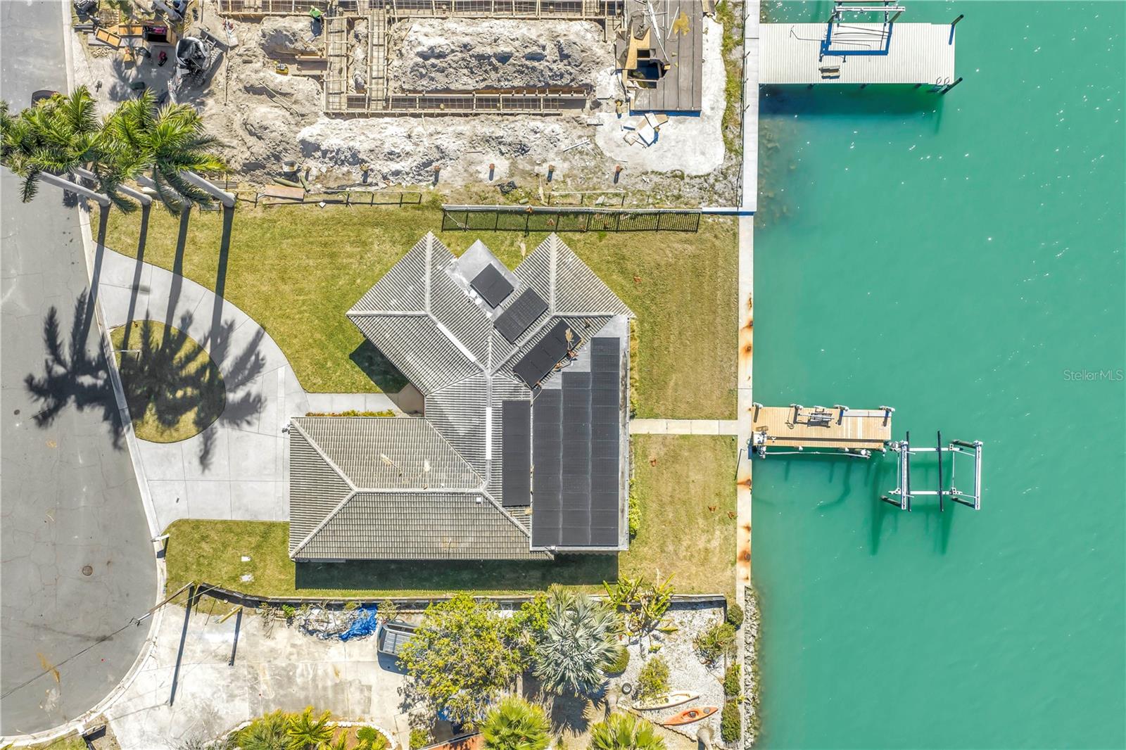 Listing photo id 13 for 12520 4th Street E