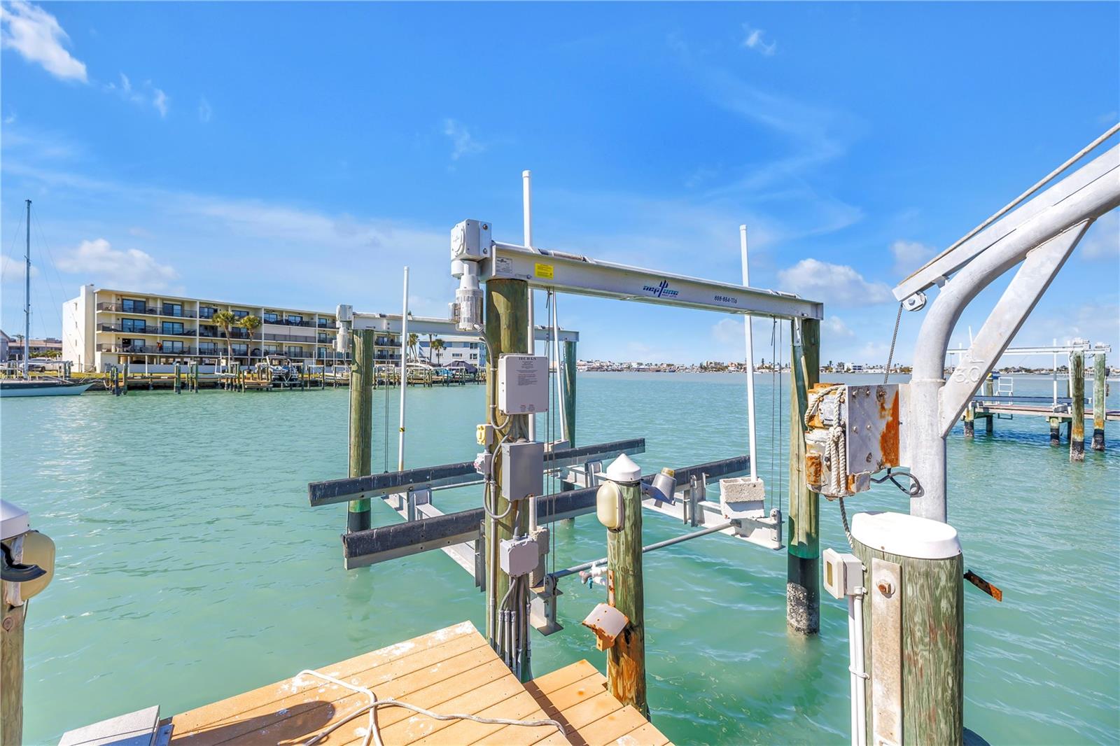 Listing photo id 17 for 12520 4th Street E