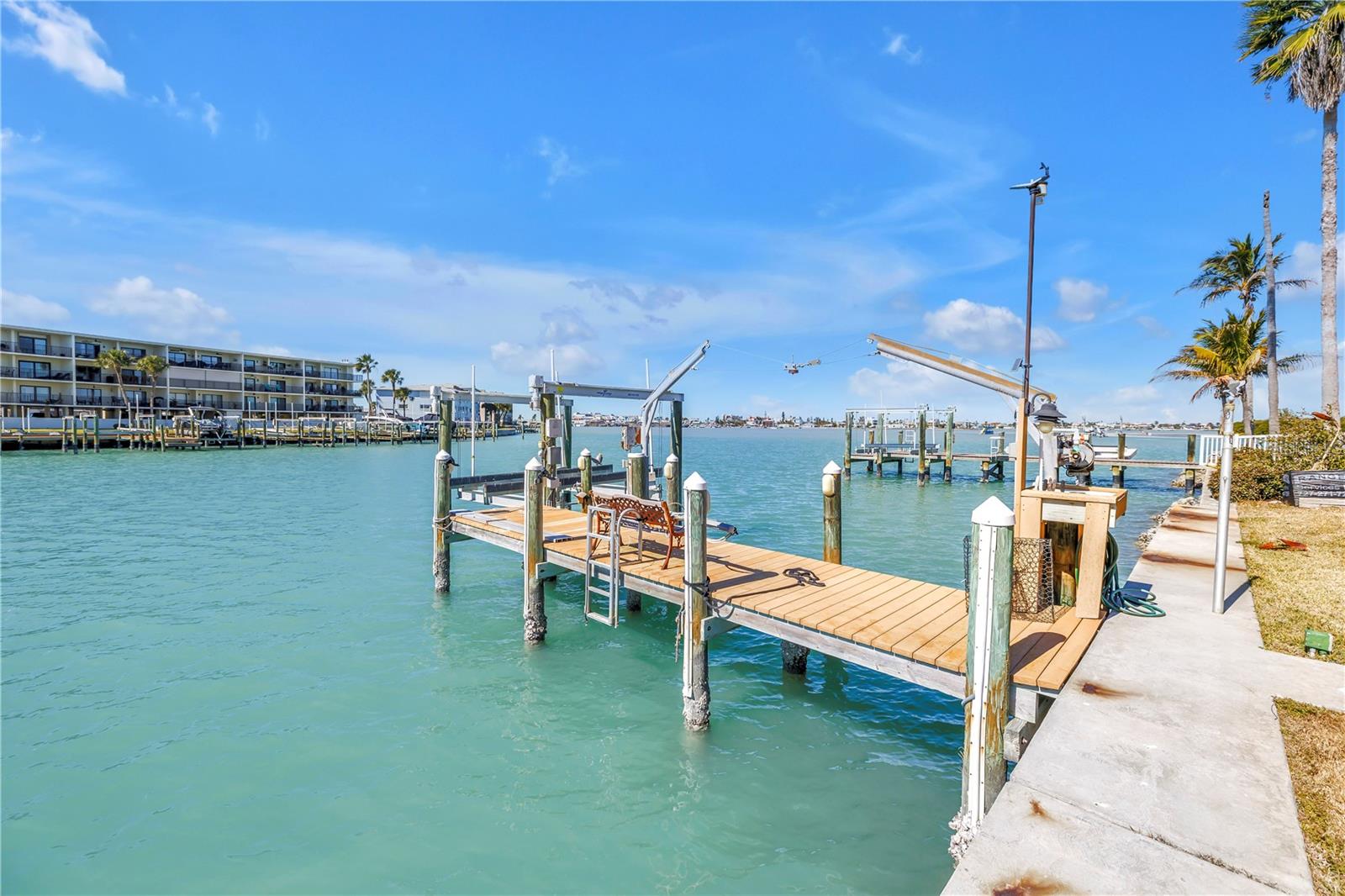 Listing photo id 25 for 12520 4th Street E