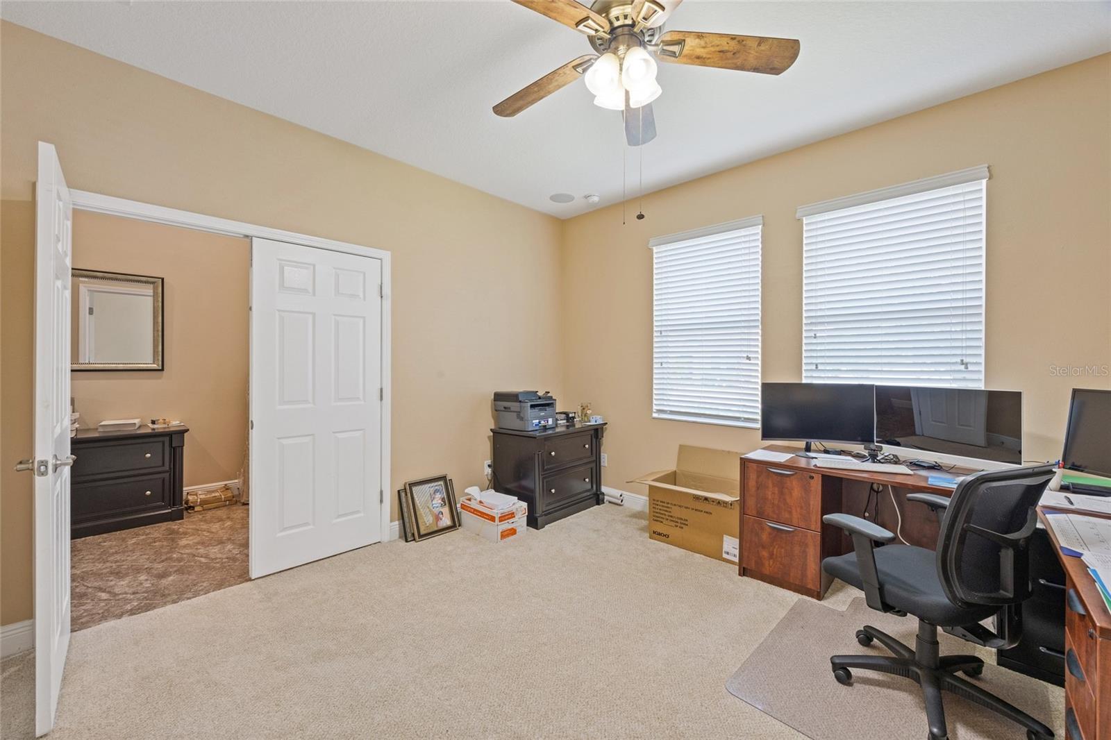 Listing photo id 10 for 11504 Harlan Eddy Court