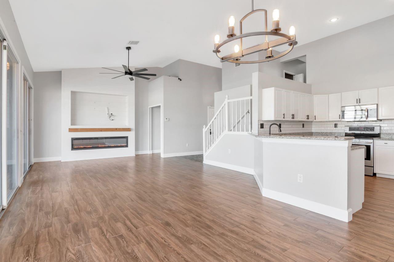 Image 23 of 69 For 5313 Boardwalk Street