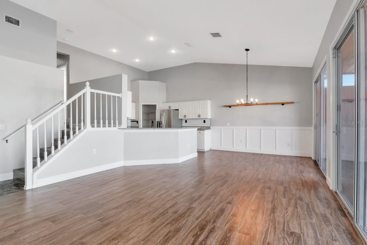 Image 25 of 69 For 5313 Boardwalk Street