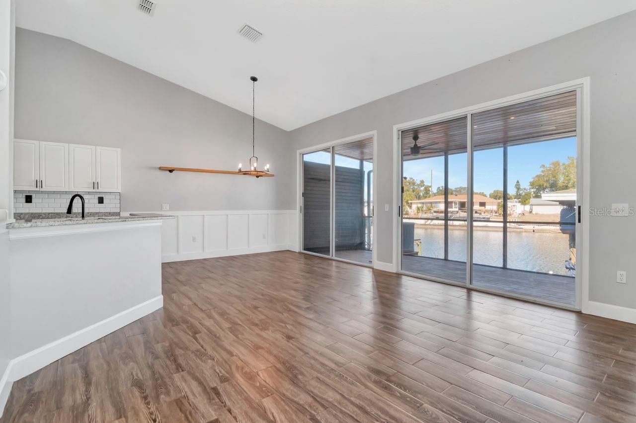 Image 27 of 69 For 5313 Boardwalk Street