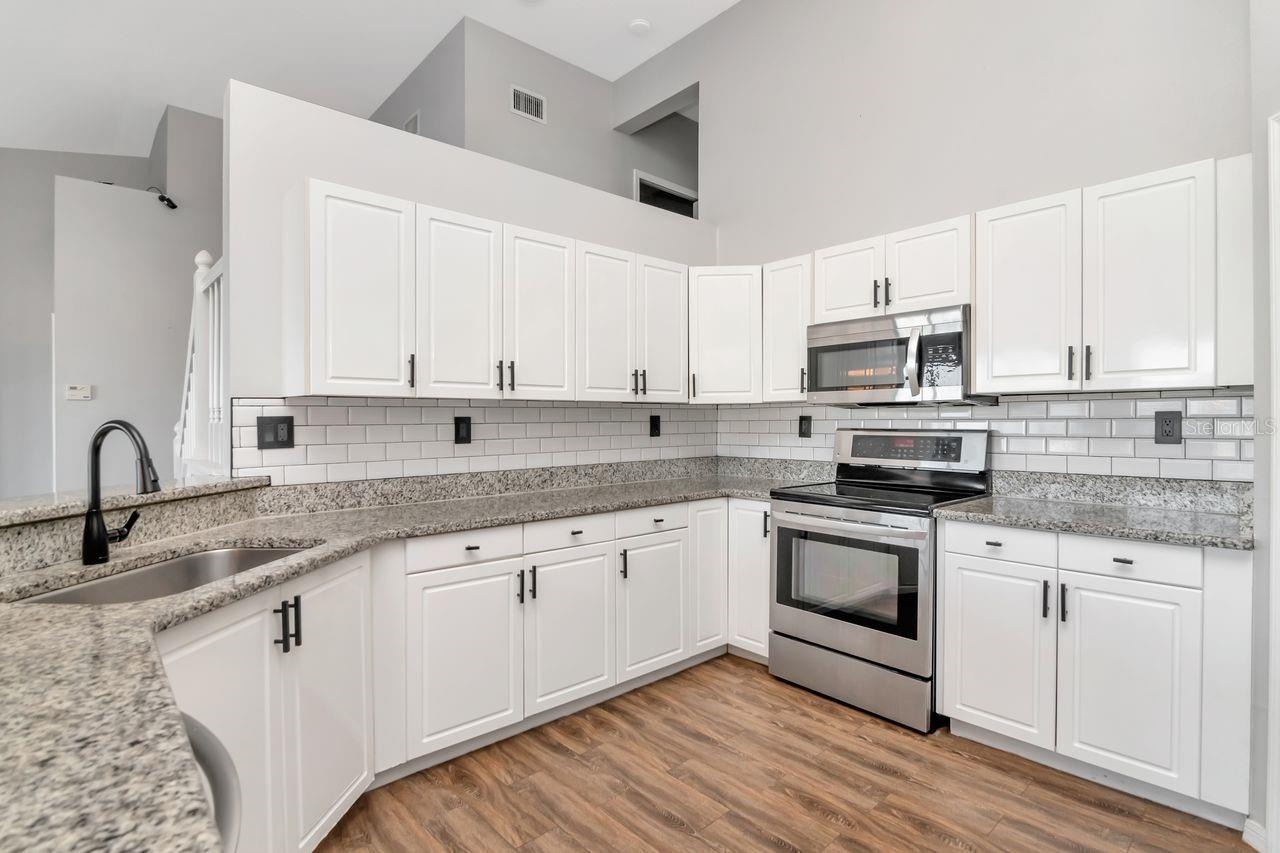 Image 30 of 69 For 5313 Boardwalk Street