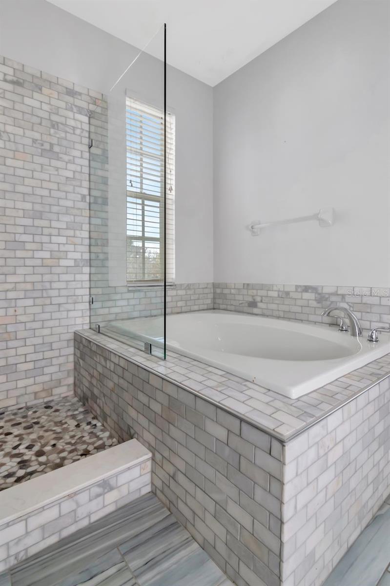 Image 33 of 69 For 5313 Boardwalk Street