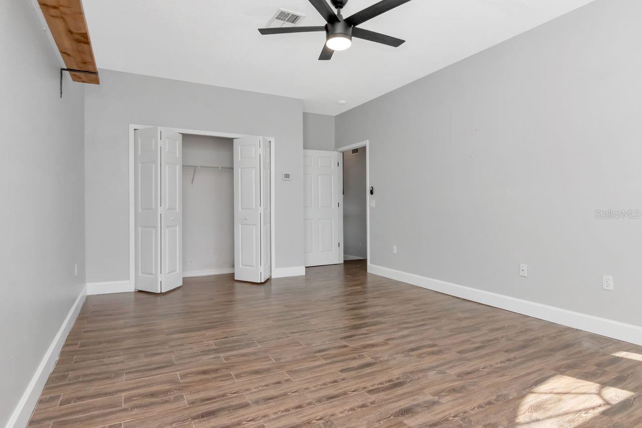 Image 37 of 69 For 5313 Boardwalk Street