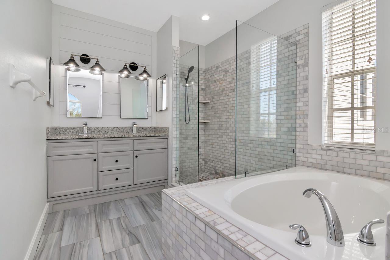 Image 5 of 69 For 5313 Boardwalk Street