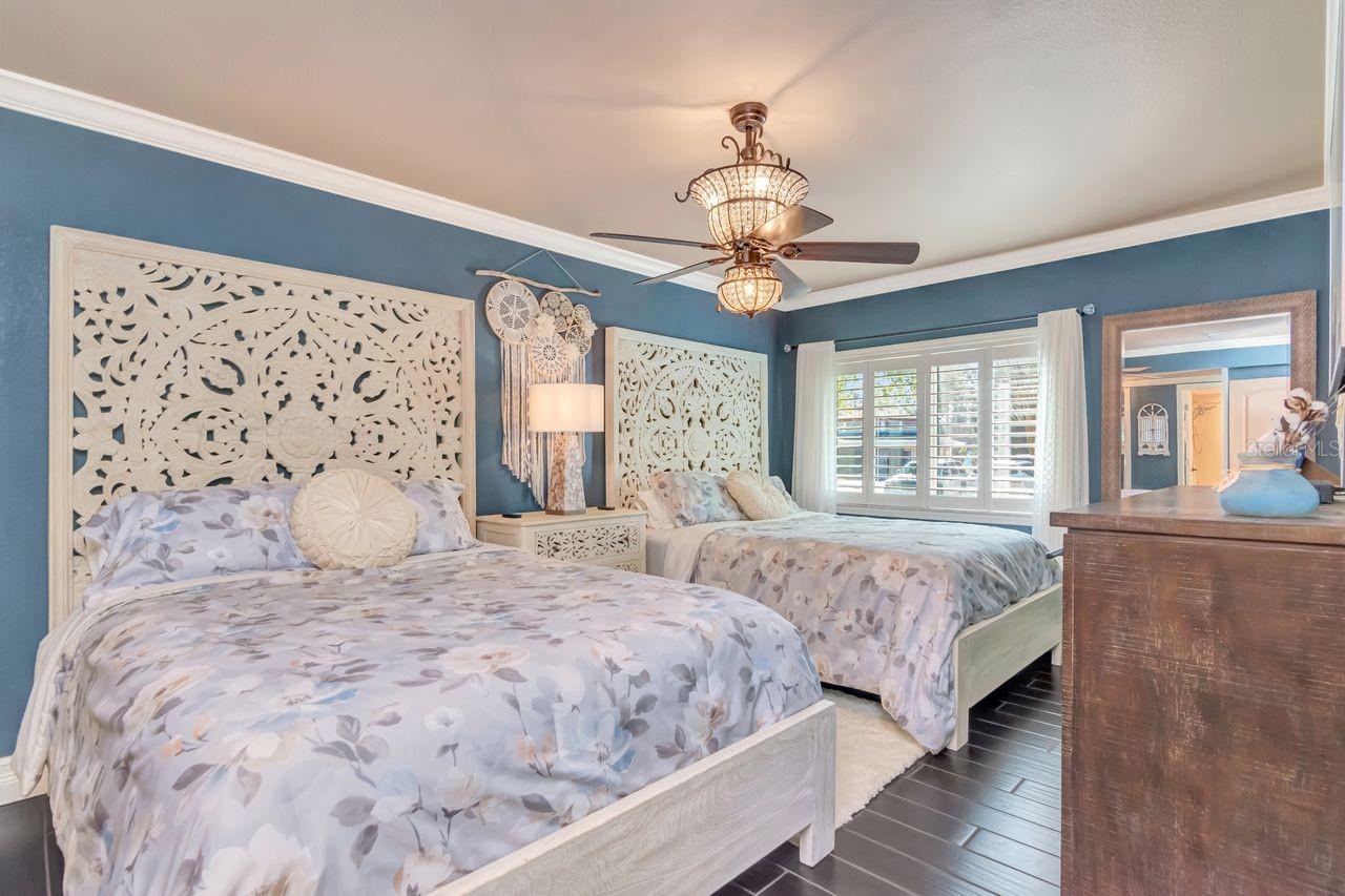 Listing photo id 8 for 36750 Us Highway 19 N 7-110