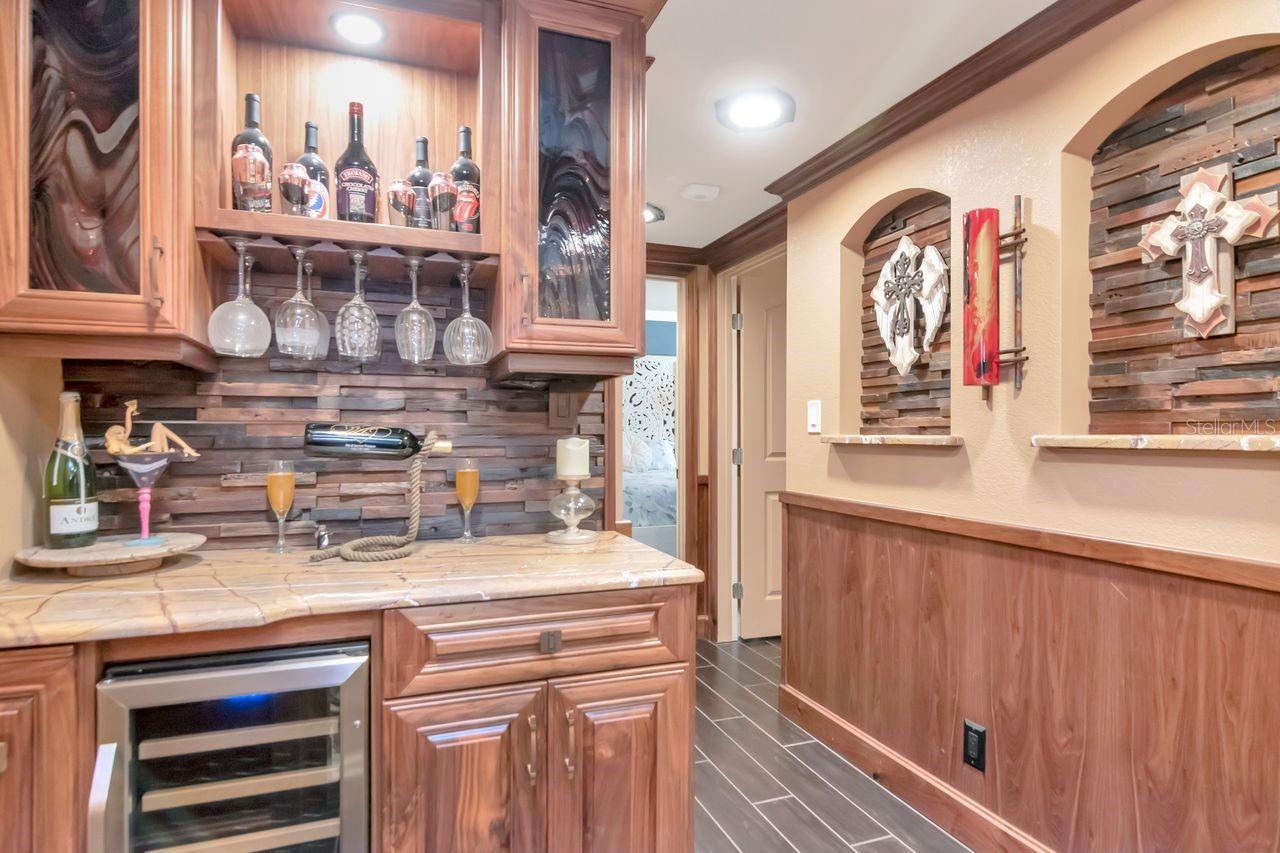 Listing photo id 12 for 36750 Us Highway 19 N 7-110