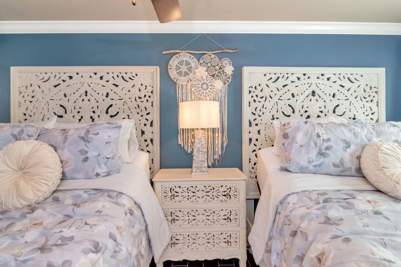 Listing photo id 33 for 36750 Us Highway 19 N 7-110