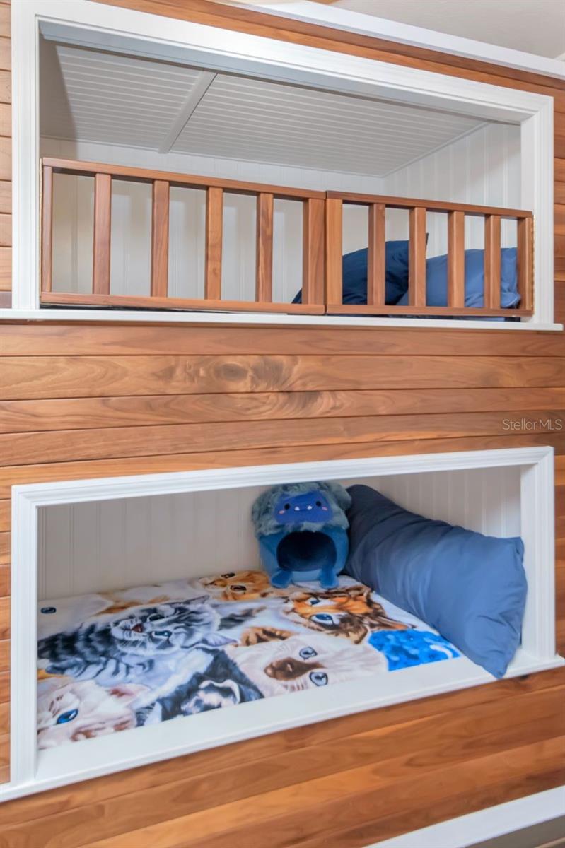 Listing photo id 39 for 36750 Us Highway 19 N 7-110