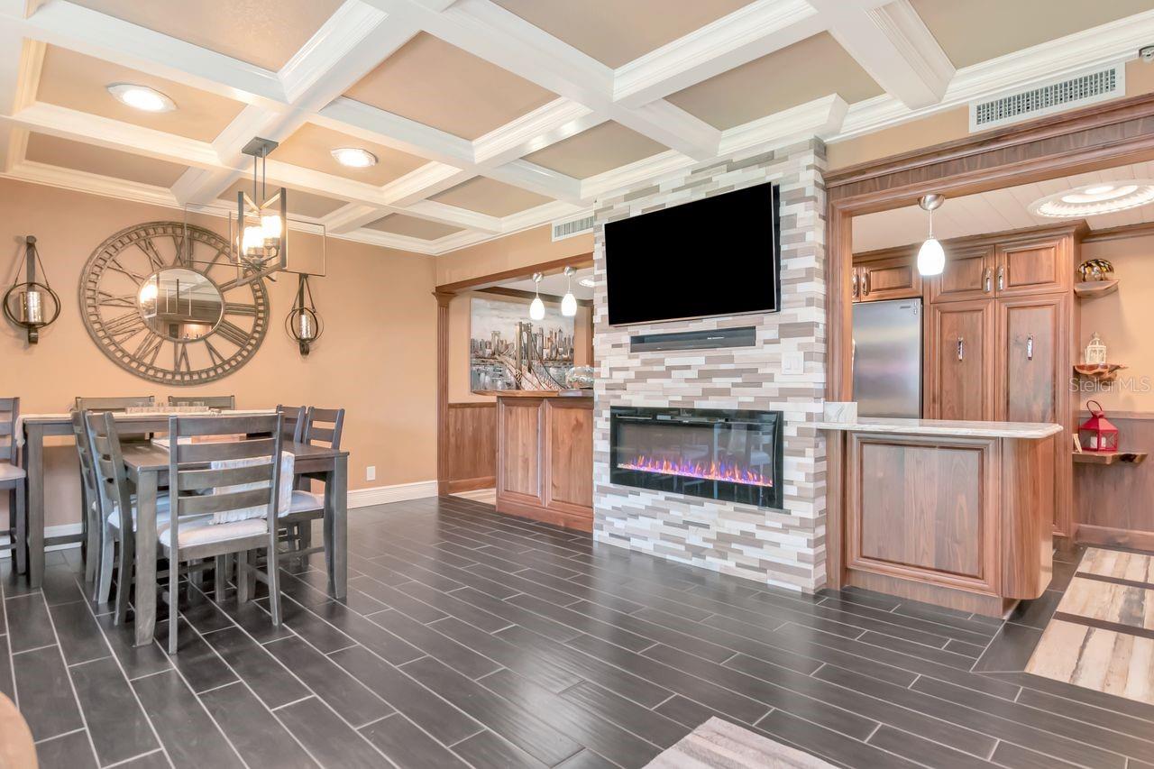 Listing photo id 61 for 36750 Us Highway 19 N 7-110