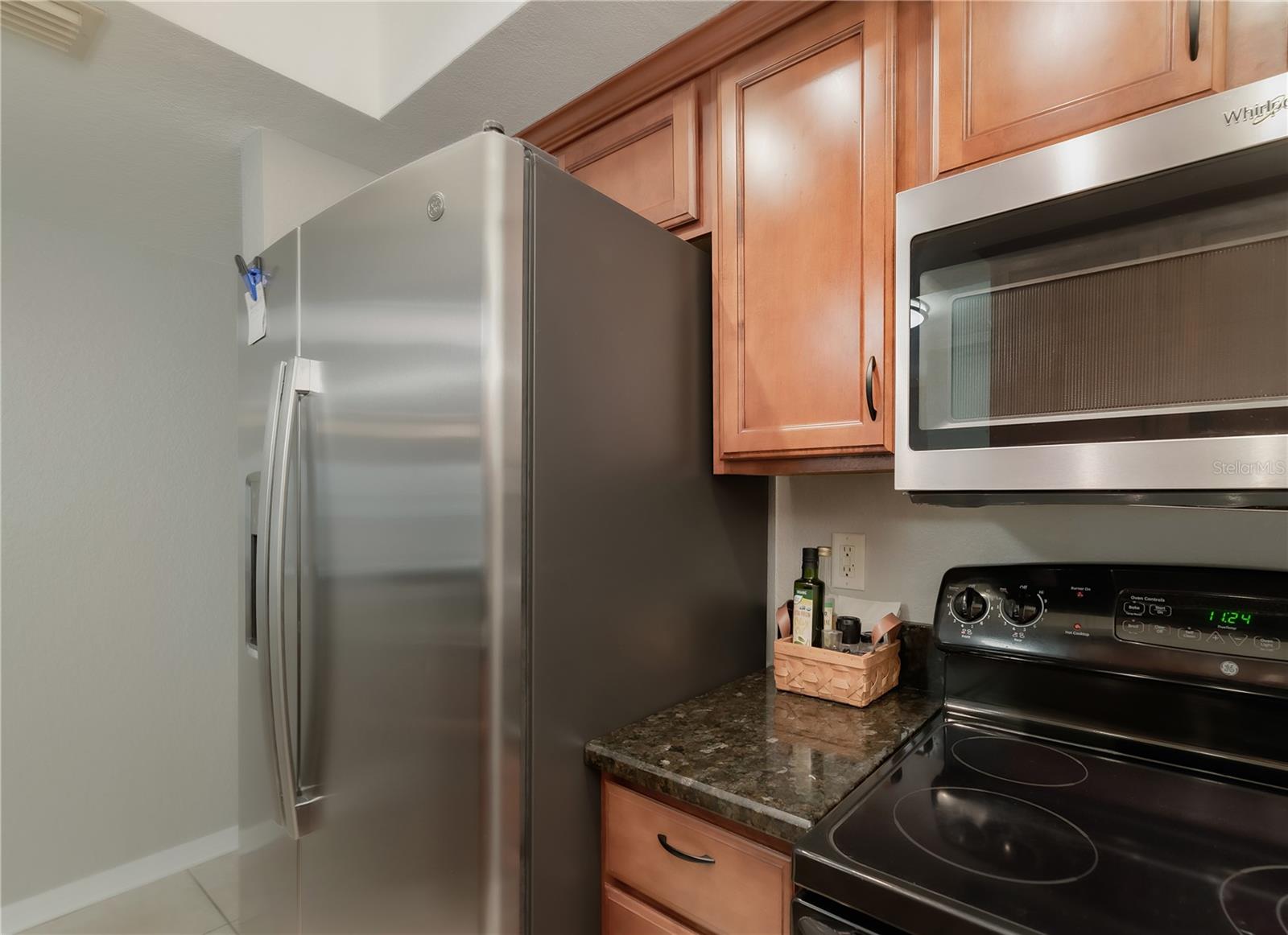 Image 4 of 32 For 704 Lyndhurst Street 603